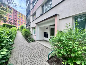 Pronájem bytu 1+1, Ústí nad Labem, Tolstého, 44 m2