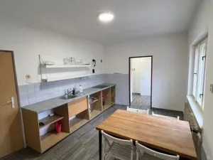 Pronájem vily, Úsobí, 128 m2