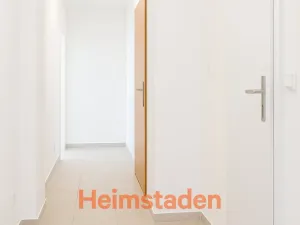 Pronájem bytu 1+kk, Havířov - Město, Stavbařská, 30 m2