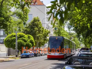 Pronájem bytu 2+kk, Praha - Holešovice, U Pergamenky, 54 m2