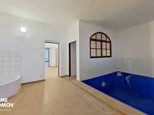 Pronájem kanceláře, Holešov, nám. Dr. E. Beneše, 164 m2