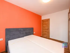 Prodej bytu 3+1, Planá, Wolkerova, 66 m2