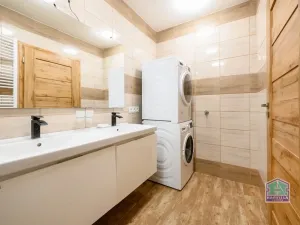 Prodej bytu 3+1, Planá, Wolkerova, 66 m2