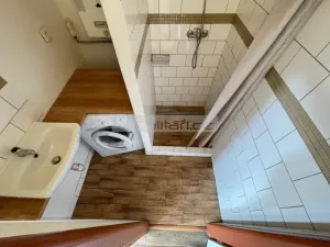 Pronájem bytu 1+kk, Plzeň - Doubravka, Nad Týncem, 28 m2
