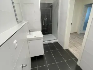 Pronájem bytu 2+kk, Opava, Kačírkova, 56 m2
