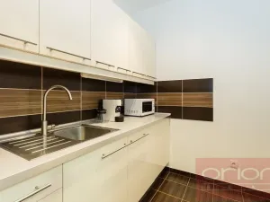 Pronájem kanceláře, Praha - Kunratice, Jana Růžičky, 12 m2