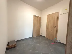 Pronájem bytu 2+kk, Praha - Hlubočepy, Fabiánové, 48 m2