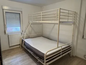 Pronájem rodinného domu, Praha, Pikovická, 90 m2