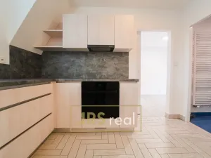 Prodej rodinného domu, Hovorany, 141 m2