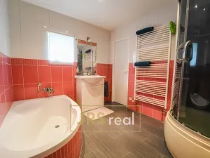 Prodej rodinného domu, Hovorany, 141 m2