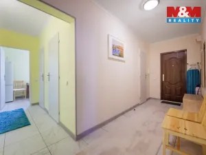 Prodej bytu 2+1, Karlovy Vary, nábřeží Jana Palacha, 63 m2