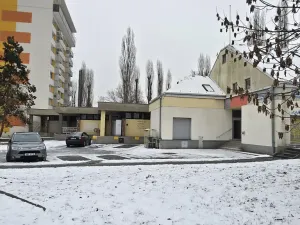 Pronájem kanceláře, Brno, Bieblova, 458 m2