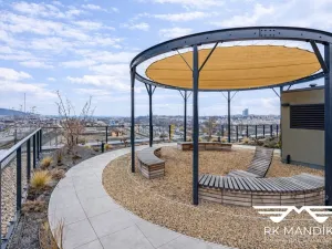 Pronájem bytu 1+kk, Praha - Smíchov, U Lihovaru, 28 m2