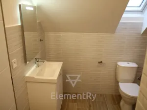 Pronájem bytu 1+1, Hradec Králové, V Lipkách, 41 m2