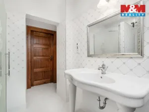 Prodej rodinného domu, Libčice nad Vltavou, Letecká, 200 m2