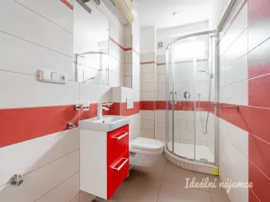 Pronájem bytu 2+kk, Praha - Krč, Krchlebská, 39 m2
