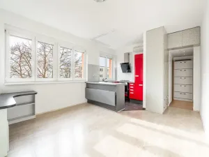 Pronájem bytu 2+kk, Praha - Krč, Krchlebská, 39 m2