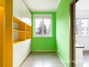 Pronájem bytu 2+kk, Praha - Krč, Krchlebská, 39 m2