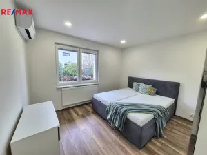 Pronájem rodinného domu, Praha, U Červeného mlýnku, 140 m2