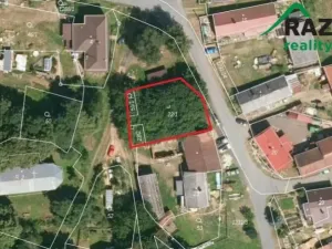 Prodej pozemku pro bydlení, Planá - Otín, 570 m2