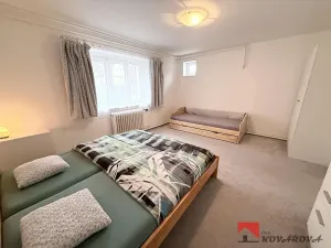 Prodej rodinného domu, Vědomice, 259 m2