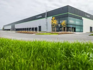 Pronájem skladu, Praha - Hostivař, K pérovně, 4760 m2