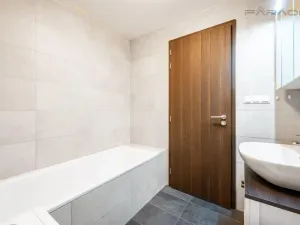 Pronájem bytu 1+kk, Praha - Jinonice, Kačírkova, 34 m2