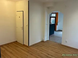 Pronájem obchodního prostoru, Praha - Záběhlice, Střimelická, 141 m2