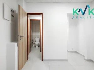 Prodej kanceláře, Karlovy Vary, Spálená, 92 m2