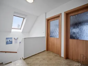 Prodej rodinného domu, Hrochův Týnec, Zámecká, 126 m2