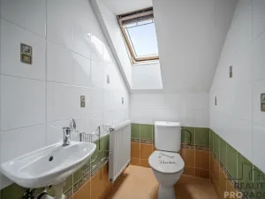 Prodej rodinného domu, Hrochův Týnec, Zámecká, 126 m2