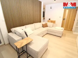 Pronájem bytu 2+1, Měšice, Revoluční, 42 m2