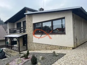 Prodej rodinného domu, Vlčková, 237 m2