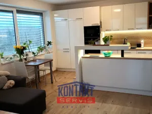 Prodej bytu 3+kk, České Budějovice, Husova tř., 77 m2