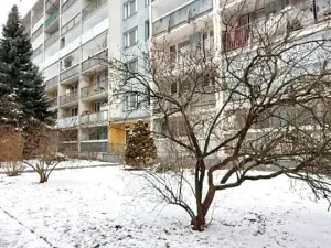 Pronájem bytu 3+1, Praha - Prosek, Bílinská, 60 m2
