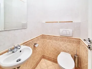 Pronájem vily, Praha - Nebušice, Nebušická, 255 m2