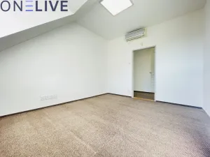 Pronájem kanceláře, Plzeň, náměstí T. G. Masaryka, 365 m2