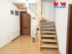 Prodej rodinného domu, Zašová, 228 m2