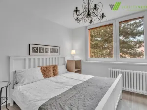 Prodej bytu 3+1, Hodonín, Velkomoravská, 69 m2