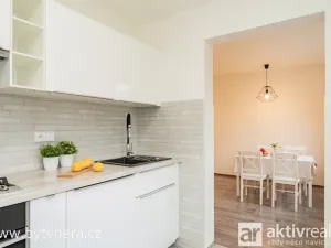 Prodej bytu 2+1, Neratovice, 28. října, 52 m2