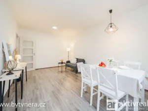 Prodej bytu 2+1, Neratovice, 28. října, 52 m2