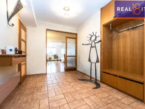 Prodej bytu 3+kk, Praha, Semilská, 105 m2