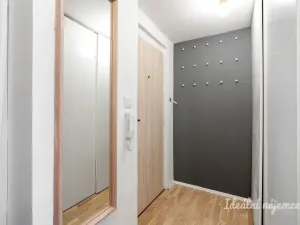 Pronájem bytu 3+kk, Praha - Vršovice, 28. pluku, 54 m2