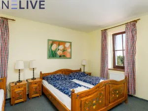 Prodej apartmánu, Přimda, Pod Hradem, 450 m2