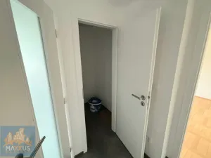 Pronájem bytu 2+1, Praha - Košíře, Mikšovského, 57 m2