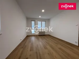 Pronájem bytu 2+1, Zlín - Malenovice, 54 m2
