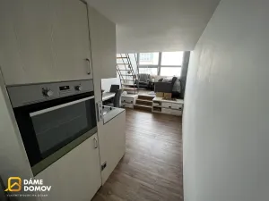 Pronájem bytu 2+kk, Zlín, J. A. Bati, 41 m2