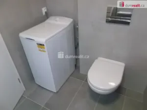 Pronájem bytu 1+kk, Praha - Vysočany, Strnadových, 33 m2