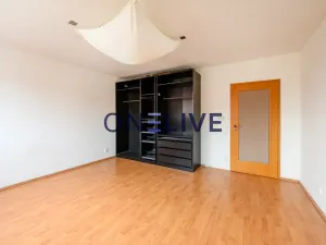 Pronájem bytu 3+1, Praha - Holešovice, 89 m2