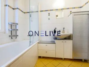 Pronájem bytu 3+1, Praha - Holešovice, 89 m2